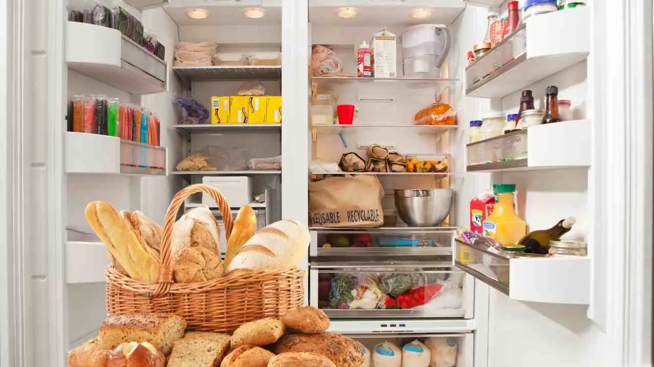 Come organizzare la dispensa per evitare le tarme alimentari: la strategia dell’igienista alimentare per giugno Come organizzare la dispensa per evitare le tarme alimentari: la strategia dell’igienista alimentare per giugno