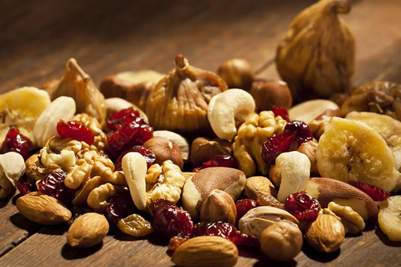 Come migliorare la memoria con la frutta secca: ecco il consiglio dei nutrizionisti Come migliorare la memoria con la frutta secca: ecco il consiglio dei nutrizionisti